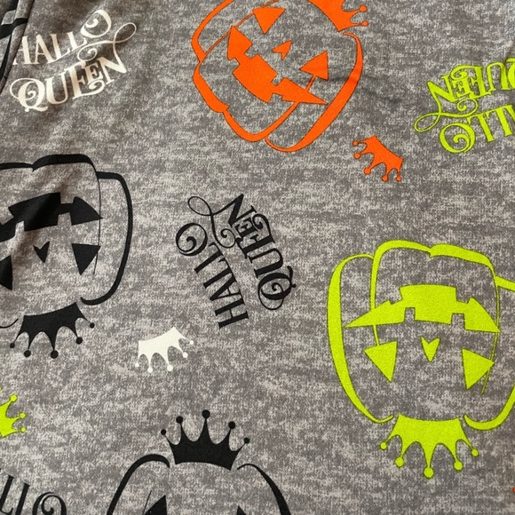 🆕 Halloween Jogger “Hallo Queen” Pajama PJ Pants - Picture 5 of 9